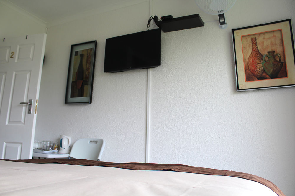 בוקסבורג 2 Op Terblanche Guesthouse מראה חיצוני תמונה